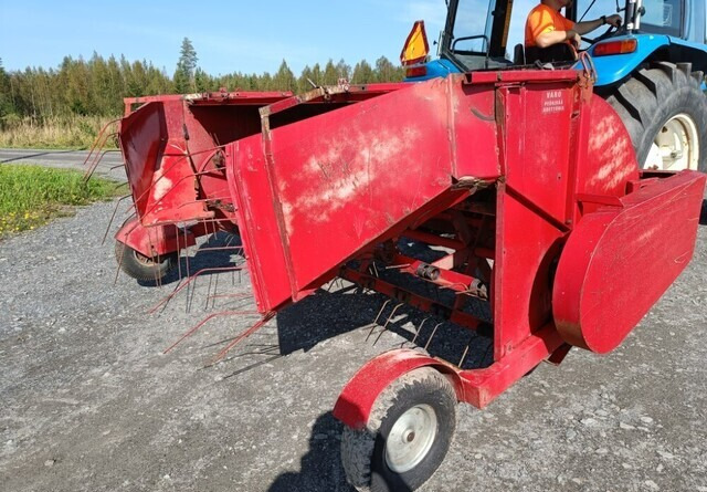 Ylö KEL 280cm kelapöyhin - VIDEO - Сеноворошилка: фото 3 Ylö KEL 280cm kelapöyhin - VIDEO - Сеноворошилка: фото 3