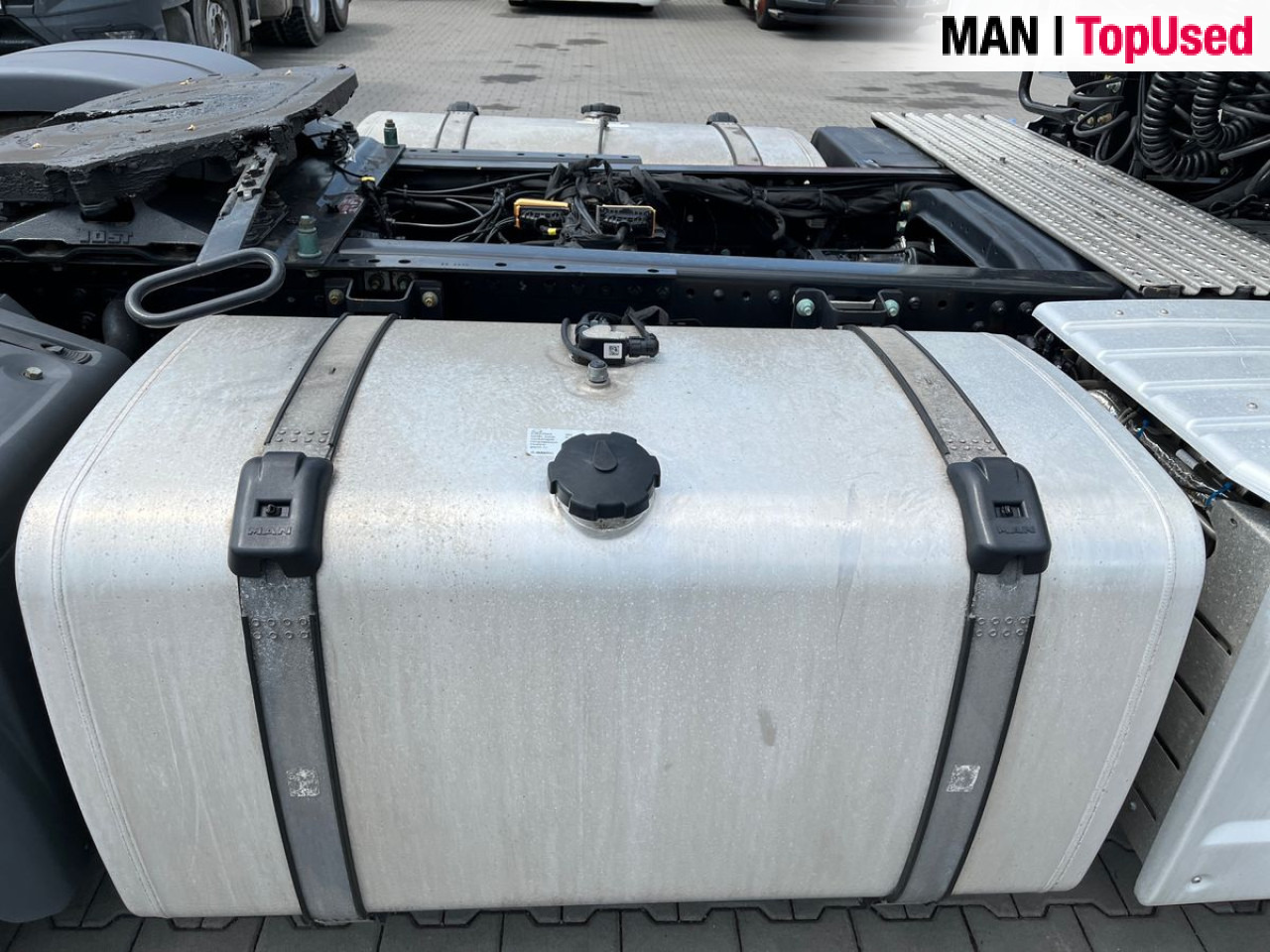 MAN TGX 18.470 4x2 BL SA Euro6 Retarder Klima ZV - Тягач: фото 5 MAN TGX 18.470 4x2 BL SA Euro6 Retarder Klima ZV - Тягач: фото 5