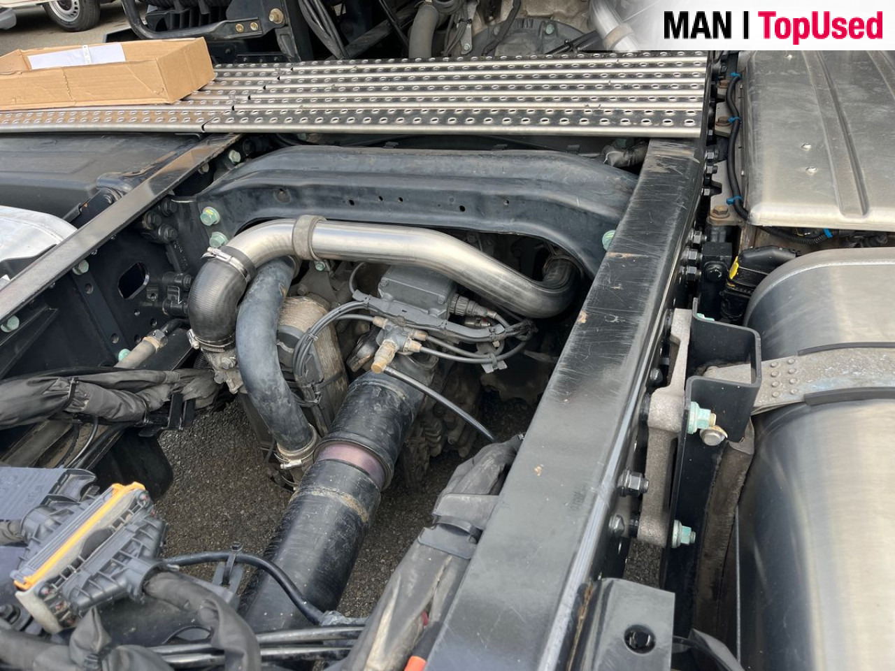 MAN TGX 18.470 4x2 LL SA Euro6 Retarder Klima ZV - Тягач: фото 4 MAN TGX 18.470 4x2 LL SA Euro6 Retarder Klima ZV - Тягач: фото 4