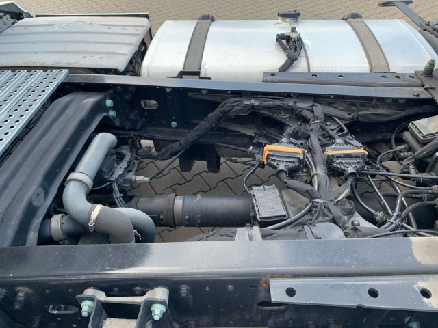 MAN TGX 18.470 4x2 LL SA - Тягач: фото 3 MAN TGX 18.470 4x2 LL SA - Тягач: фото 3