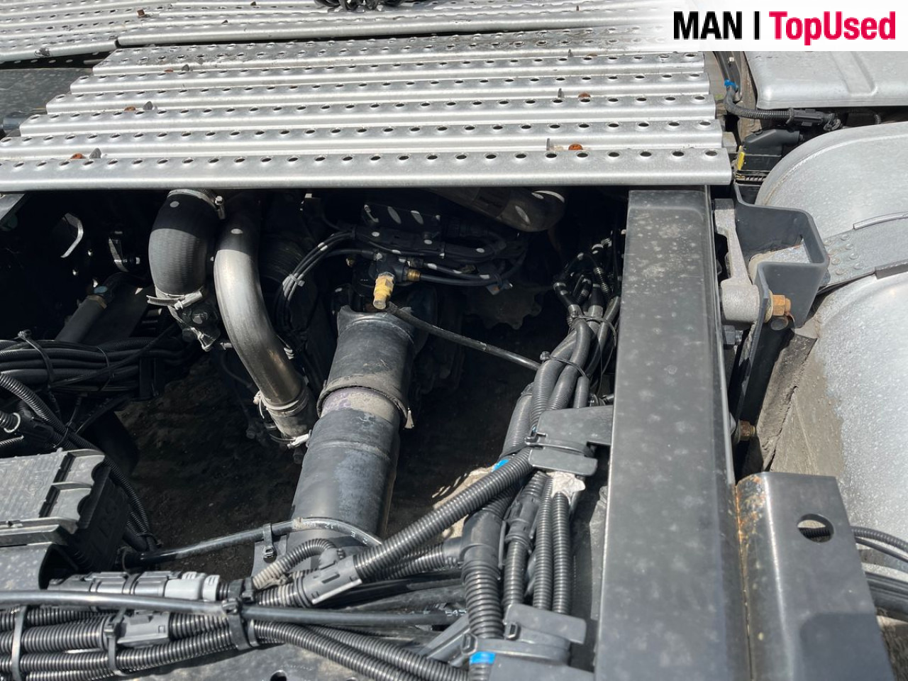 MAN TGX 18.510 4X2 LLS-U Euro6 Retarder Klima ZV - Тягач: фото 4 MAN TGX 18.510 4X2 LLS-U Euro6 Retarder Klima ZV - Тягач: фото 4