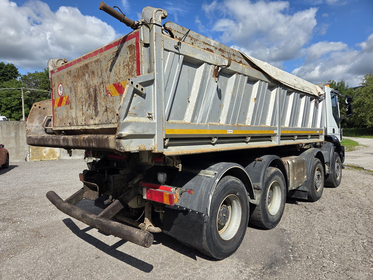 IVECO TRAKKER 500 8x4 EURO6 Bordmatik - Самосвал: фото 4 IVECO TRAKKER 500 8x4 EURO6 Bordmatik - Самосвал: фото 4