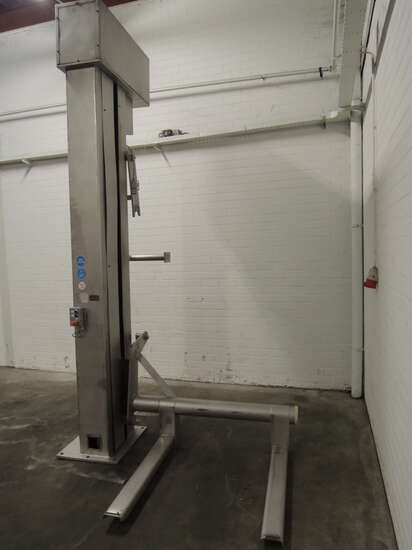 Carnitech Lifter L120 - Пищевое оборудование: фото 3 Carnitech Lifter L120 - Пищевое оборудование: фото 3