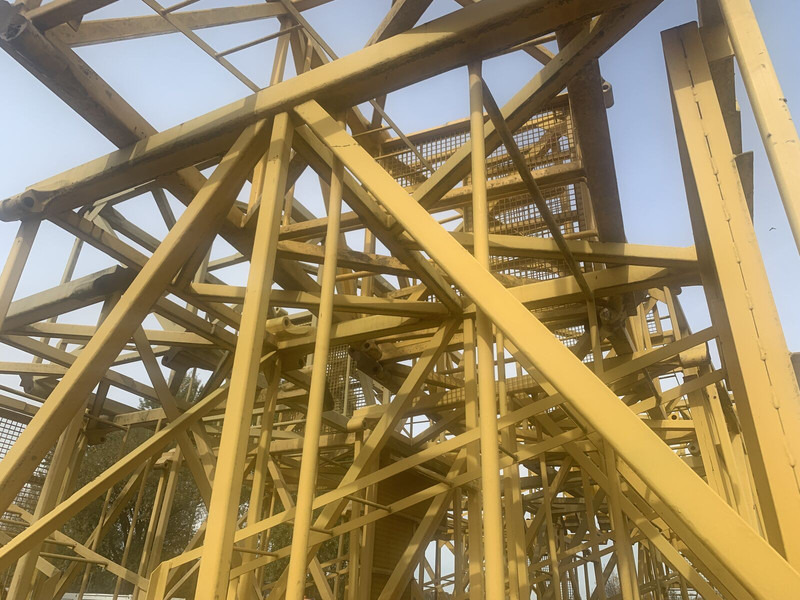 Liebherr 120HC - Башенный кран: фото 3 Liebherr 120HC - Башенный кран: фото 3