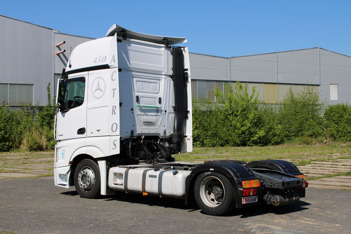 Mercedes-Benz Actros 1845 - Тягач: фото 3 Mercedes-Benz Actros 1845 - Тягач: фото 3