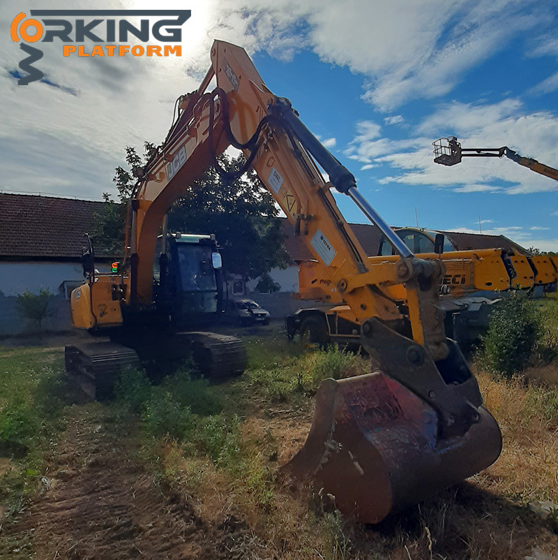 JCB JS131LC - Экскаватор: фото 1 JCB JS131LC - Экскаватор: фото 1