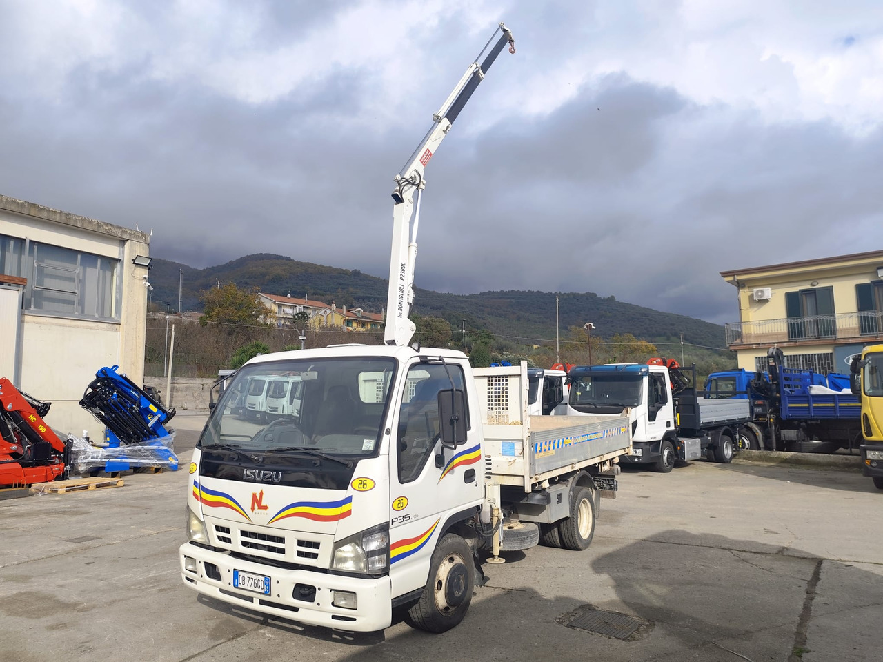 ISUZU NPR77G-5DX - Самосвал: фото 5 ISUZU NPR77G-5DX - Самосвал: фото 5