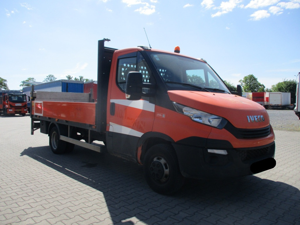 IVECO DAILY 35-140 - Малотоннажный бортовой грузовик: фото 2 IVECO DAILY 35-140 - Малотоннажный бортовой грузовик: фото 2