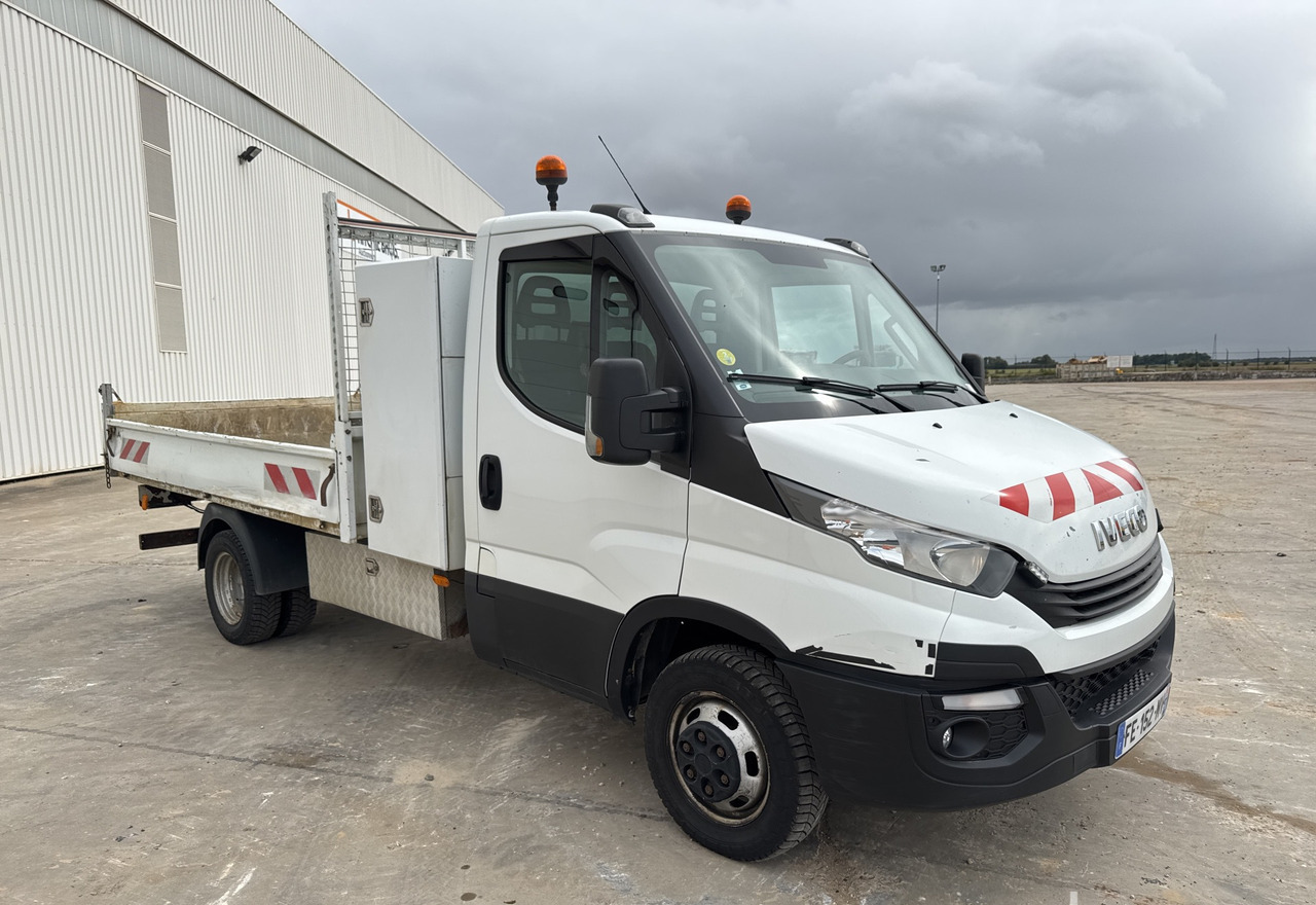 IVECO DAILY 35-150 - Самосвал: фото 5 IVECO DAILY 35-150 - Самосвал: фото 5