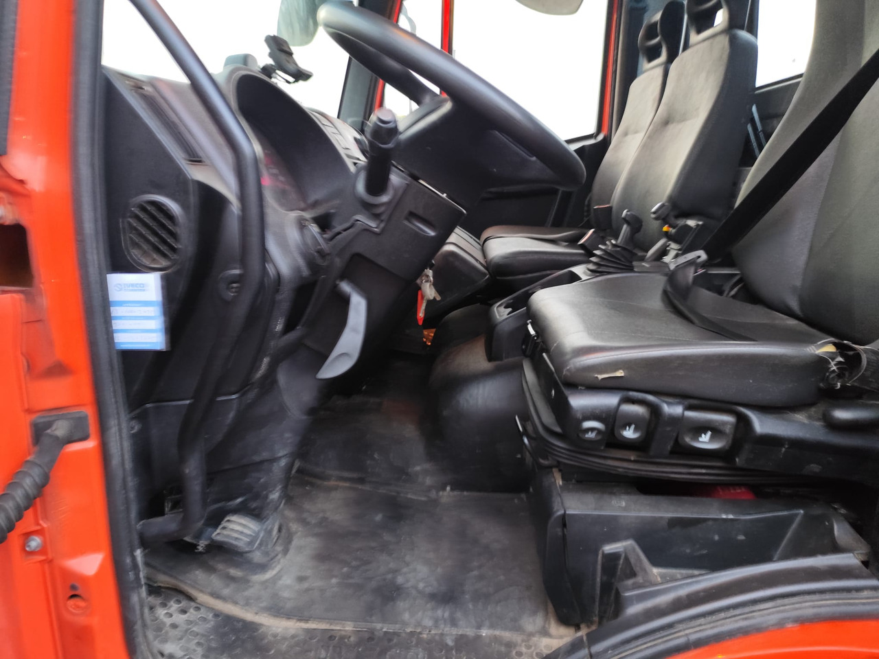Автоманипулятор IVECO EUROCARGO 120-90L: фото 17