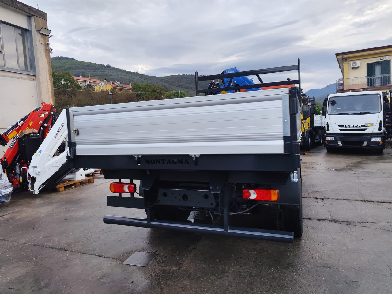 Автоманипулятор IVECO EUROCARGO 120-90L: фото 24