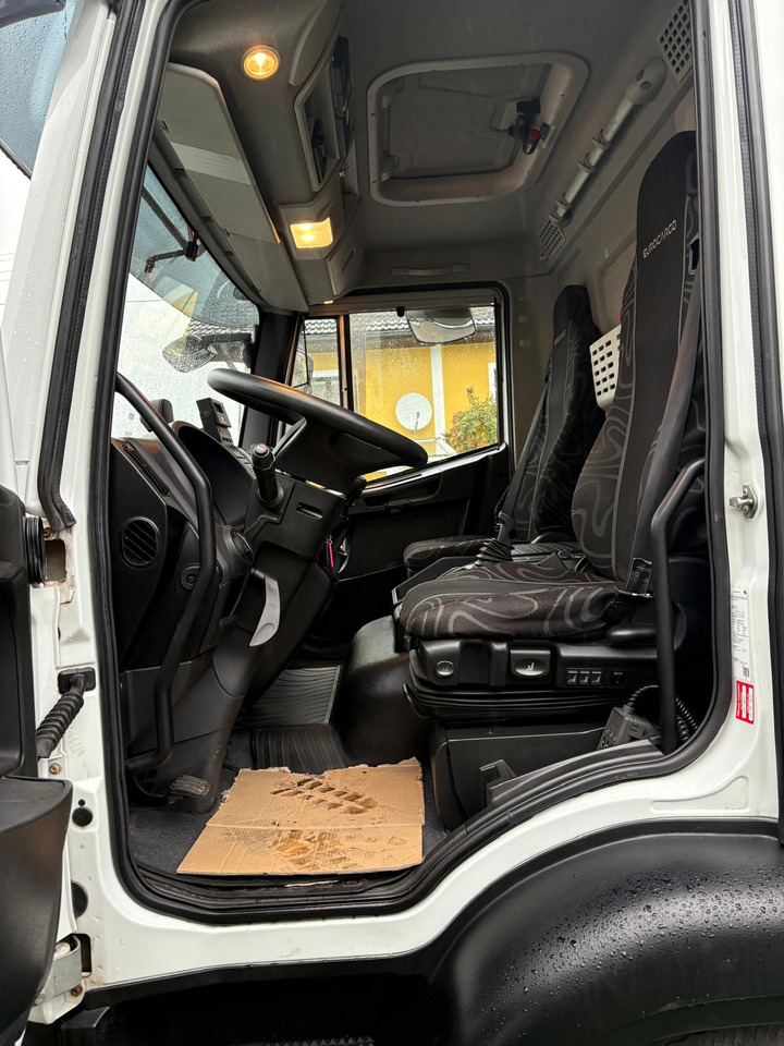 IVECO EUROCARGO 140-250 - Грузовик-шасси: фото 2 IVECO EUROCARGO 140-250 - Грузовик-шасси: фото 2