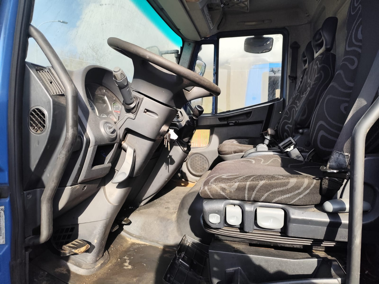 Грузовик-шасси IVECO EUROCARGO 140E25: фото 7