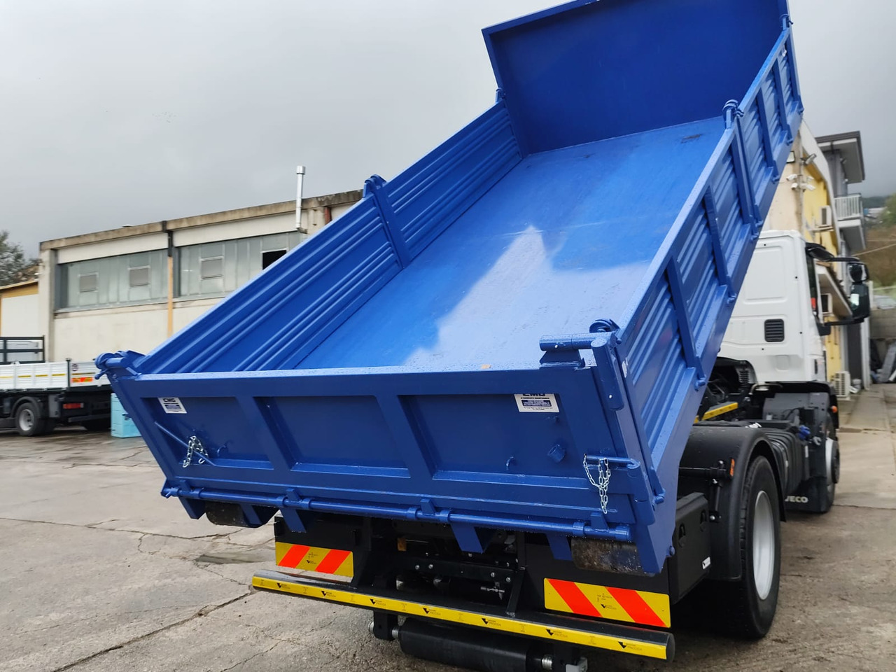 IVECO EUROCARGO 180-250 - Крюковой мультилифт, Автоманипулятор: фото 5 IVECO EUROCARGO 180-250 - Крюковой мультилифт, Автоманипулятор: фото 5