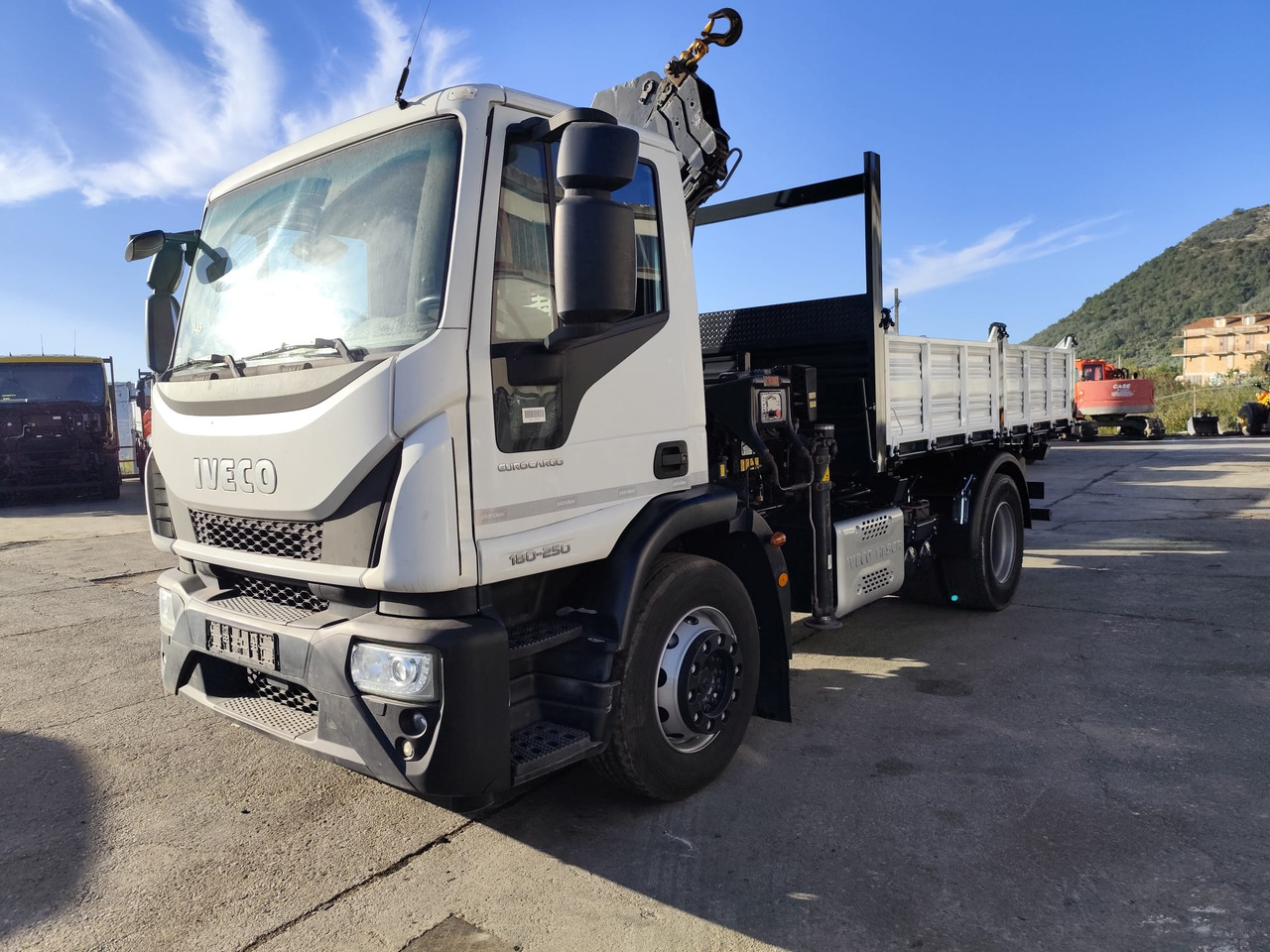 IVECO EUROCARGO 180-250 - Автоманипулятор, Автоманипулятор: фото 5 IVECO EUROCARGO 180-250 - Автоманипулятор, Автоманипулятор: фото 5