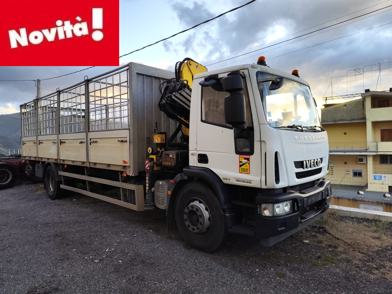 IVECO EUROCARGO 180E25 - Автоманипулятор, Автоманипулятор: фото 1 IVECO EUROCARGO 180E25 - Автоманипулятор, Автоманипулятор: фото 1