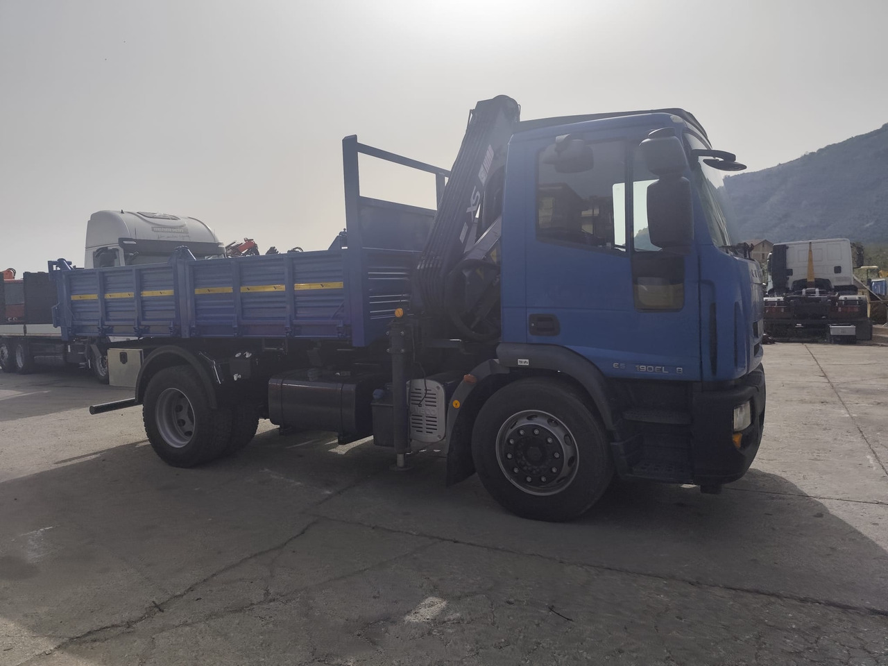 Автоманипулятор, Самосвал IVECO EUROCARGO 190EL28: фото 32