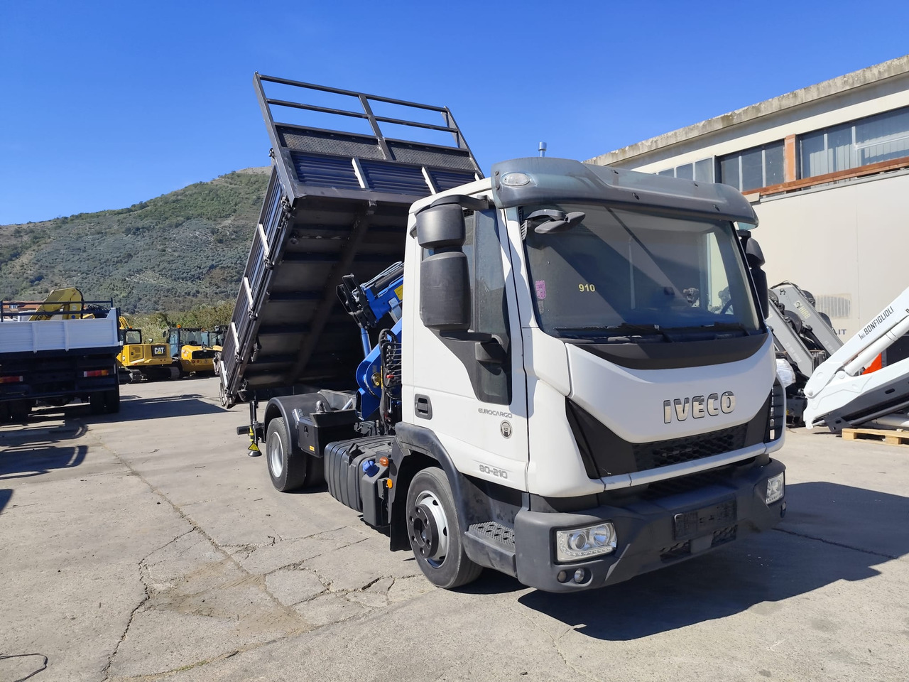 IVECO EUROCARGO 80-210 - Автоманипулятор: фото 1 IVECO EUROCARGO 80-210 - Автоманипулятор: фото 1