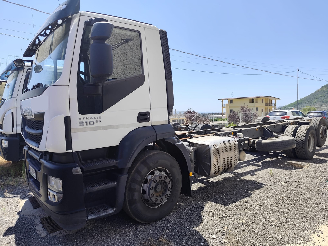 Грузовик-шасси IVECO STRALIS AD 260S31: фото 23