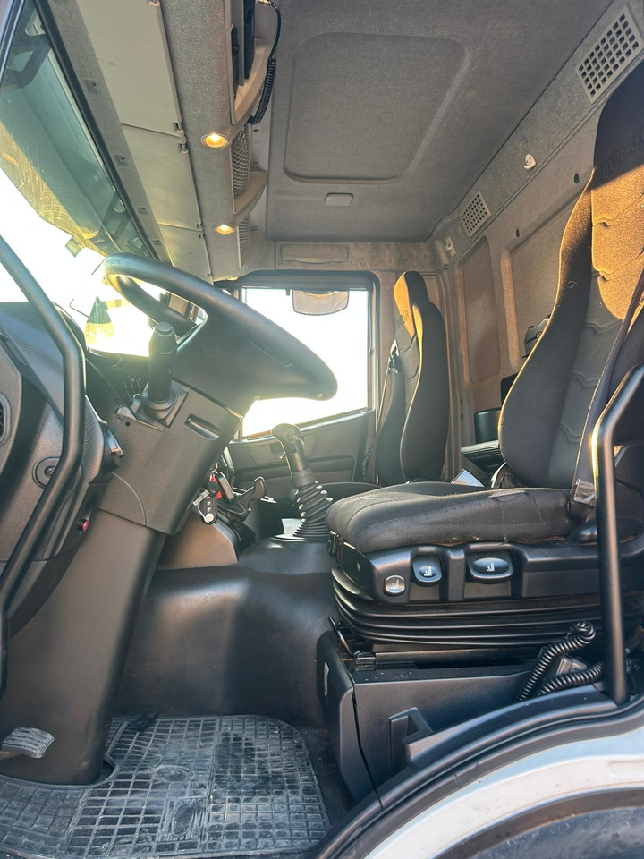 Грузовик-шасси IVECO STRALIS AD 260S31 XP: фото 15 Грузовик-шасси IVECO STRALIS AD 260S31 XP: фото 15