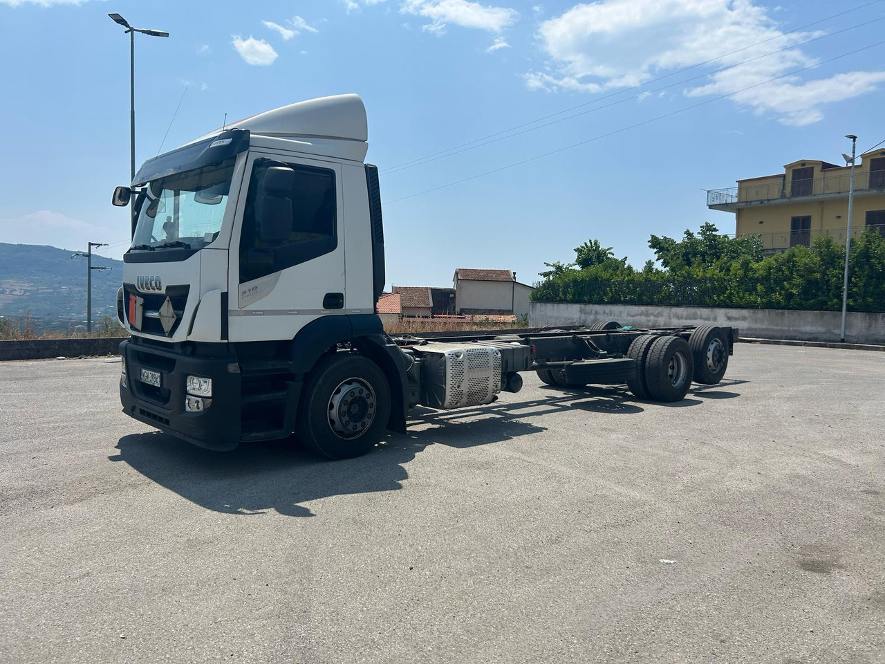IVECO STRALIS AD 260S31 Y/P - Грузовик-шасси: фото 1 IVECO STRALIS AD 260S31 Y/P - Грузовик-шасси: фото 1