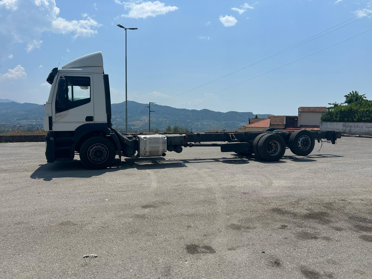IVECO STRALIS AD 260S31 Y/P - Грузовик-шасси: фото 5 IVECO STRALIS AD 260S31 Y/P - Грузовик-шасси: фото 5