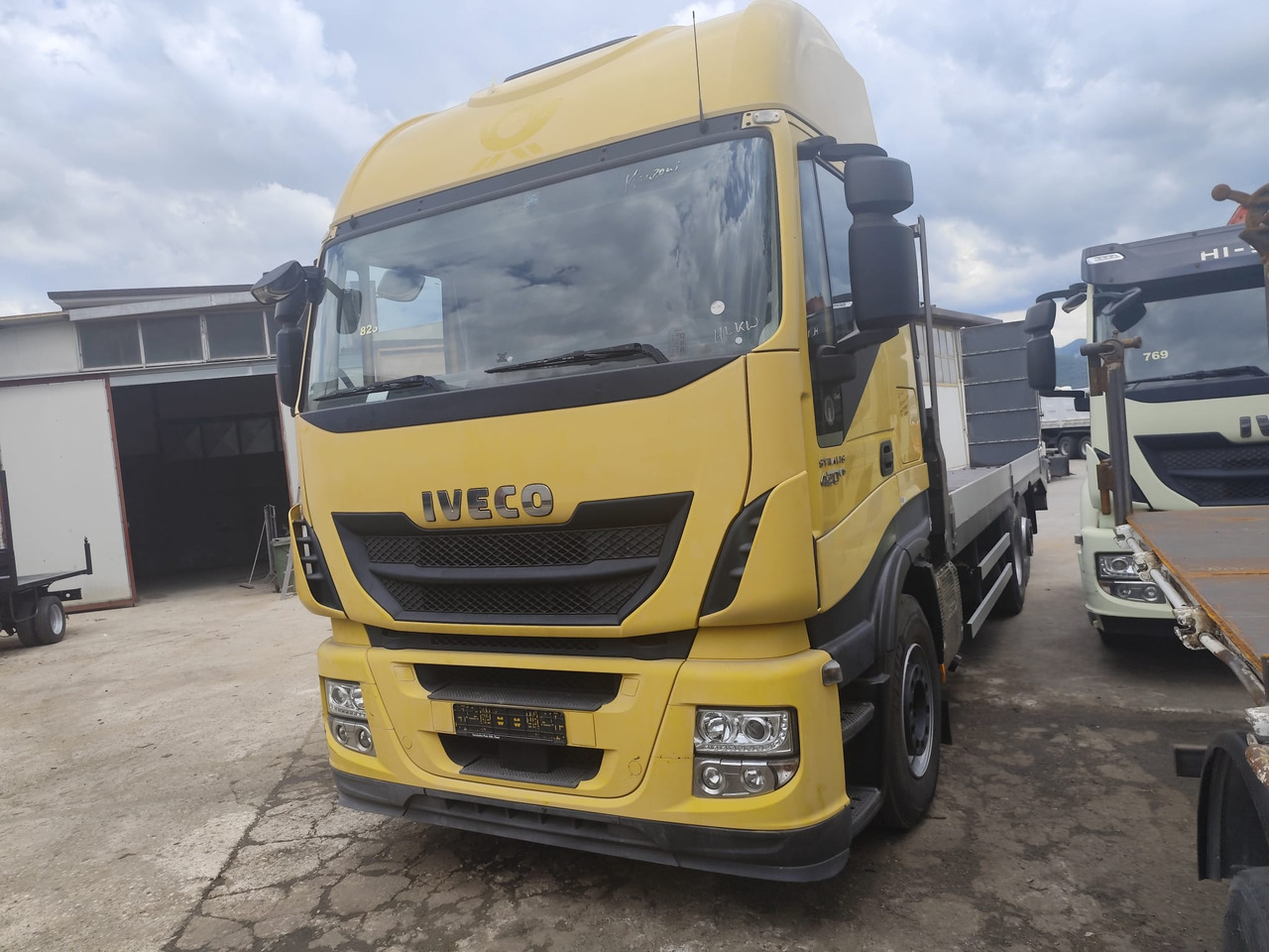 IVECO STRALIS AS 260S42 - Грузовик бортовой/ Платформа: фото 4 IVECO STRALIS AS 260S42 - Грузовик бортовой/ Платформа: фото 4