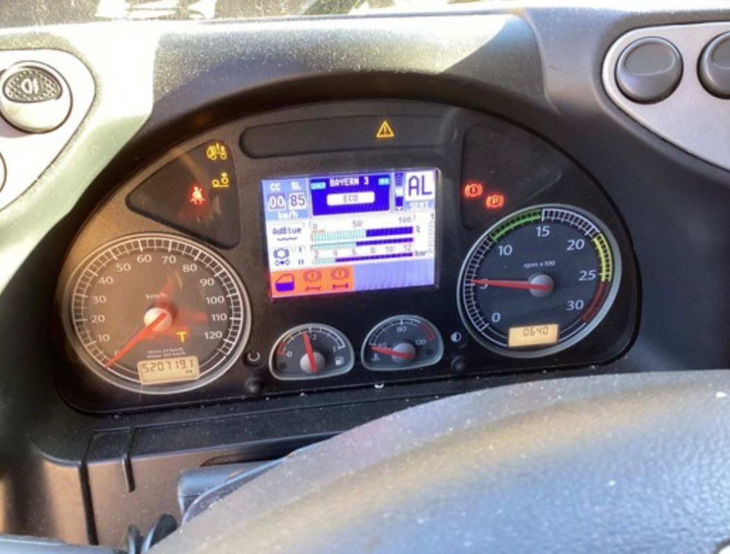 IVECO STRALIS CUBE AD260S42 - Грузовик-контейнеровоз/ Сменный кузов: фото 2 IVECO STRALIS CUBE AD260S42 - Грузовик-контейнеровоз/ Сменный кузов: фото 2