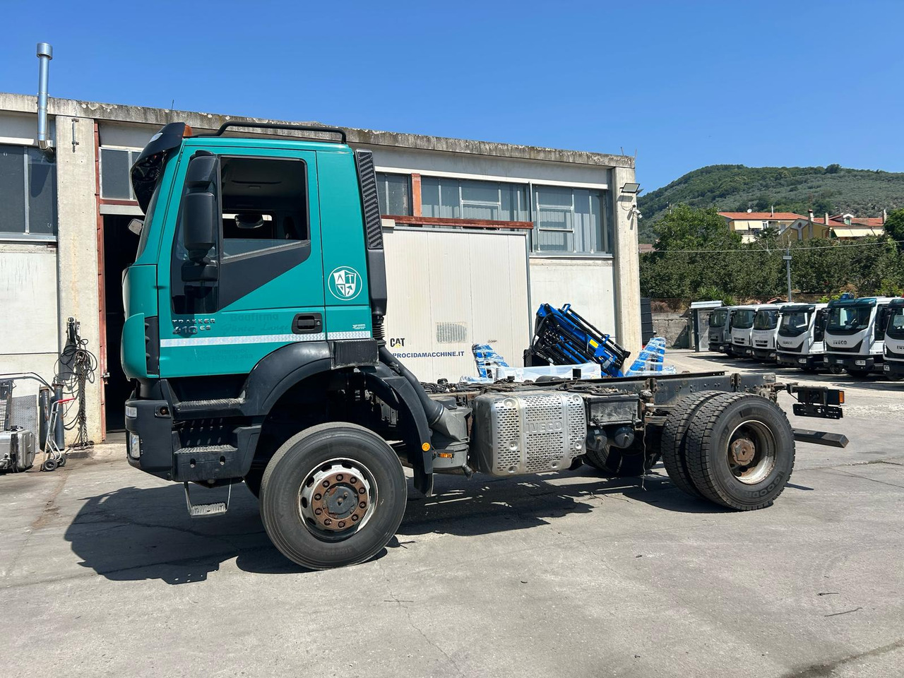 IVECO TRAKKER 190T41 - Грузовик-шасси: фото 2 IVECO TRAKKER 190T41 - Грузовик-шасси: фото 2