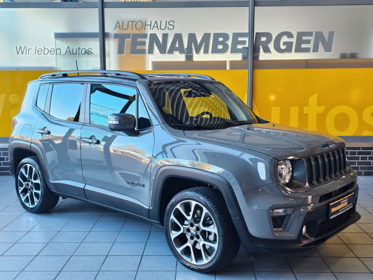 Jeep Renegade S Plug-In-Hybrid 4xe Kamera LED ACC AHK - Внедорожник: фото 1 Jeep Renegade S Plug-In-Hybrid 4xe Kamera LED ACC AHK - Внедорожник: фото 1
