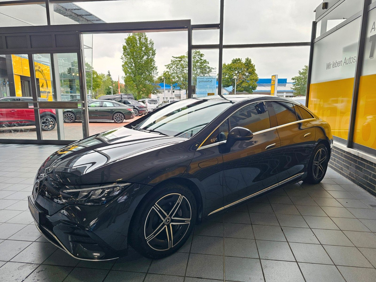 Mercedes-Benz EQE 350 AMG Edition ACC Memory eHeckkl. - Легковой автомобиль: фото 2 Mercedes-Benz EQE 350 AMG Edition ACC Memory eHeckkl. - Легковой автомобиль: фото 2