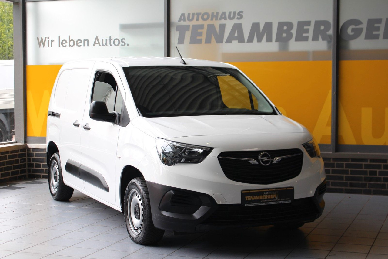 Opel Combo E Cargo 3-Sitzer Selection Holz Klima - Легковой фургон: фото 2 Opel Combo E Cargo 3-Sitzer Selection Holz Klima - Легковой фургон: фото 2