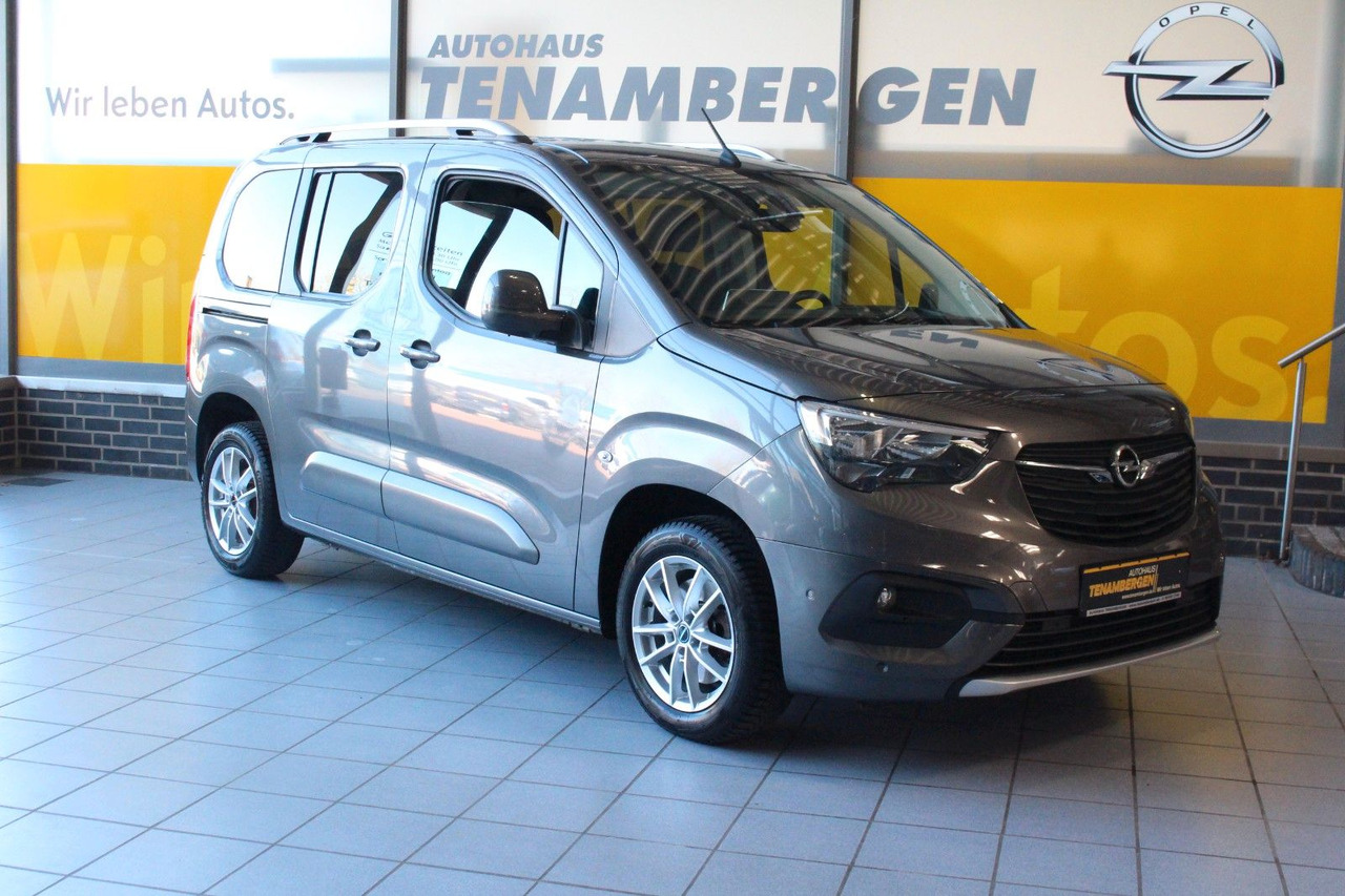 Opel Combo Life E Innovation AT-8 Navi Kamera HuD AHK - Пассажирский фургон: фото 1 Opel Combo Life E Innovation AT-8 Navi Kamera HuD AHK - Пассажирский фургон: фото 1