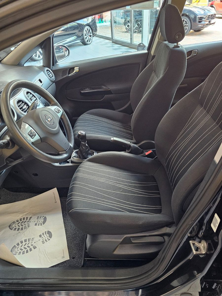 Opel Corsa D - Легковой автомобиль: фото 5 Opel Corsa D - Легковой автомобиль: фото 5