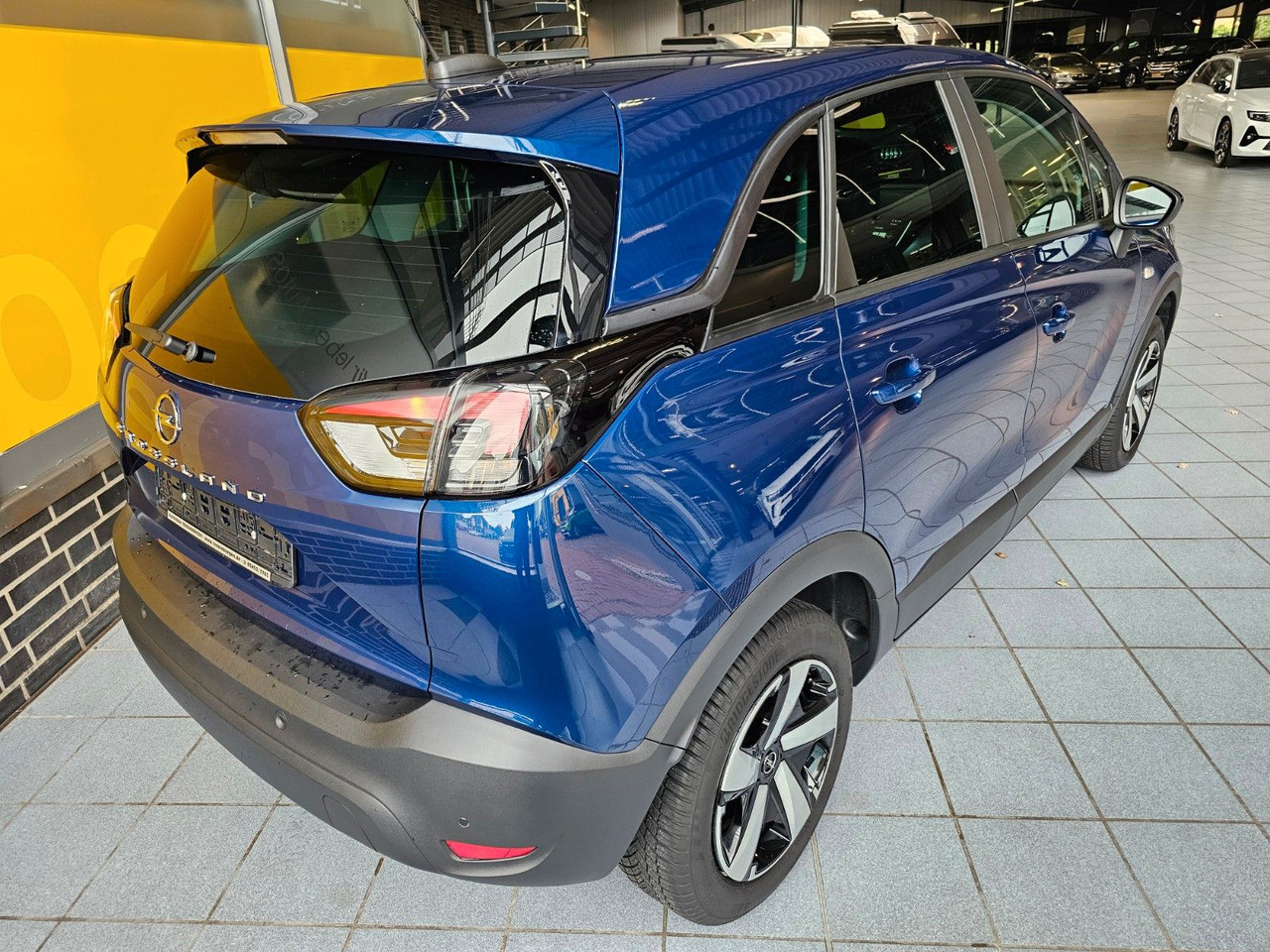 Opel Crossland Navi SHZ LHzg PDC Kamera - Пассажирский фургон: фото 3 Opel Crossland Navi SHZ LHzg PDC Kamera - Пассажирский фургон: фото 3