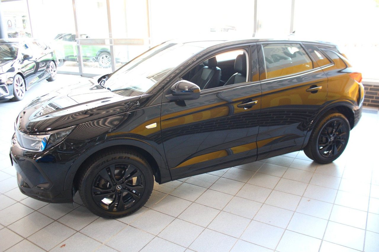 Opel Grandland 1.2 Turbo GS Line LED Kamera Sitzheiz. - Внедорожник: фото 5 Opel Grandland 1.2 Turbo GS Line LED Kamera Sitzheiz. - Внедорожник: фото 5