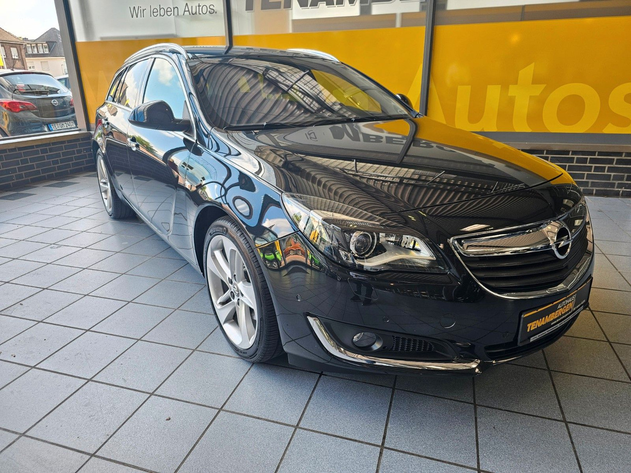 Opel Insignia A Business Innovation AHK ACC Leder Nav - Легковой автомобиль: фото 2 Opel Insignia A Business Innovation AHK ACC Leder Nav - Легковой автомобиль: фото 2