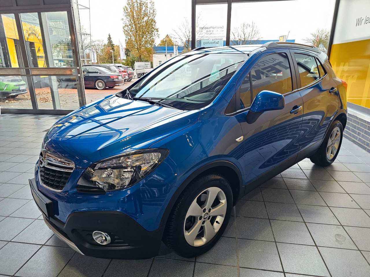 Opel Mokka Edition SHZ Navi PDC v+h Kamera - Внедорожник: фото 2 Opel Mokka Edition SHZ Navi PDC v+h Kamera - Внедорожник: фото 2