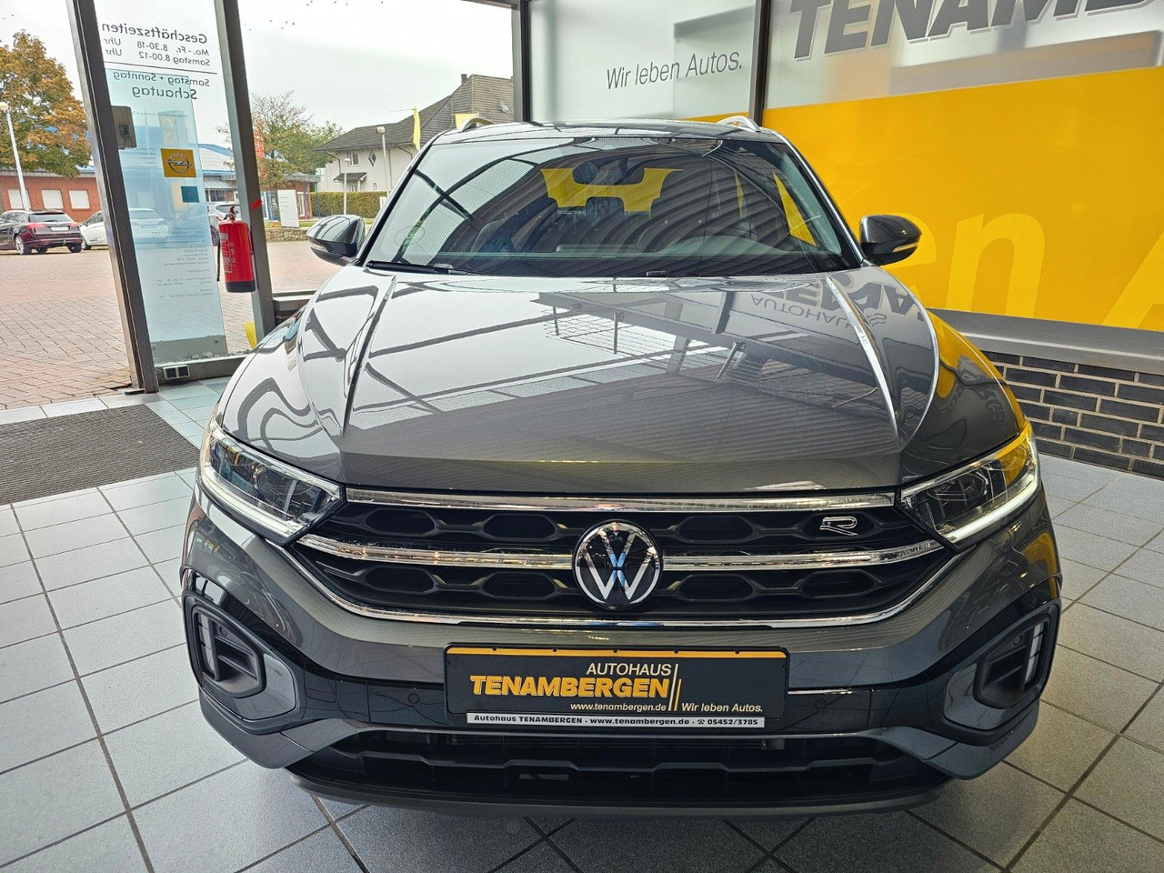 Volkswagen T-Roc R-Line eHeckklappe SHZ LED - Внедорожник: фото 3 Volkswagen T-Roc R-Line eHeckklappe SHZ LED - Внедорожник: фото 3