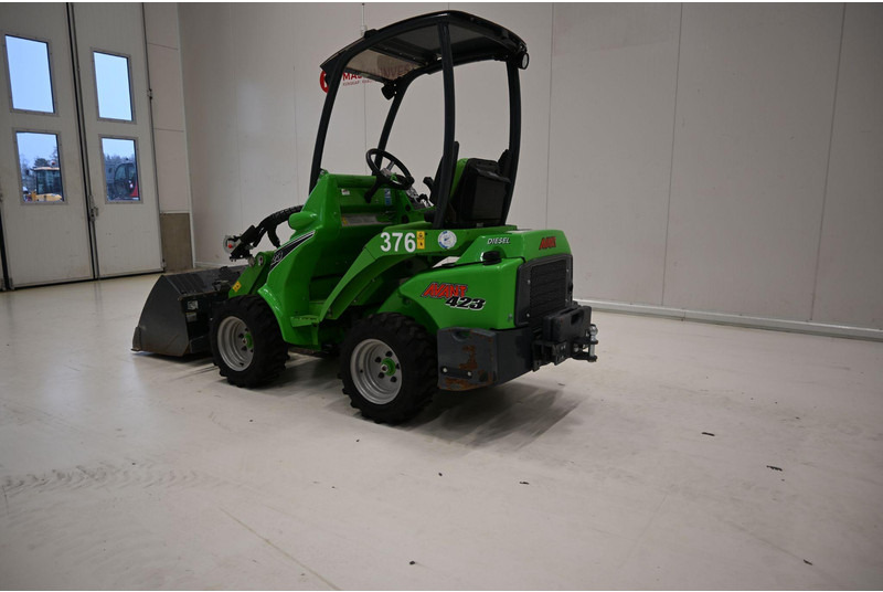 Avant 423 - Колёсный погрузчик: фото 3 Avant 423 - Колёсный погрузчик: фото 3