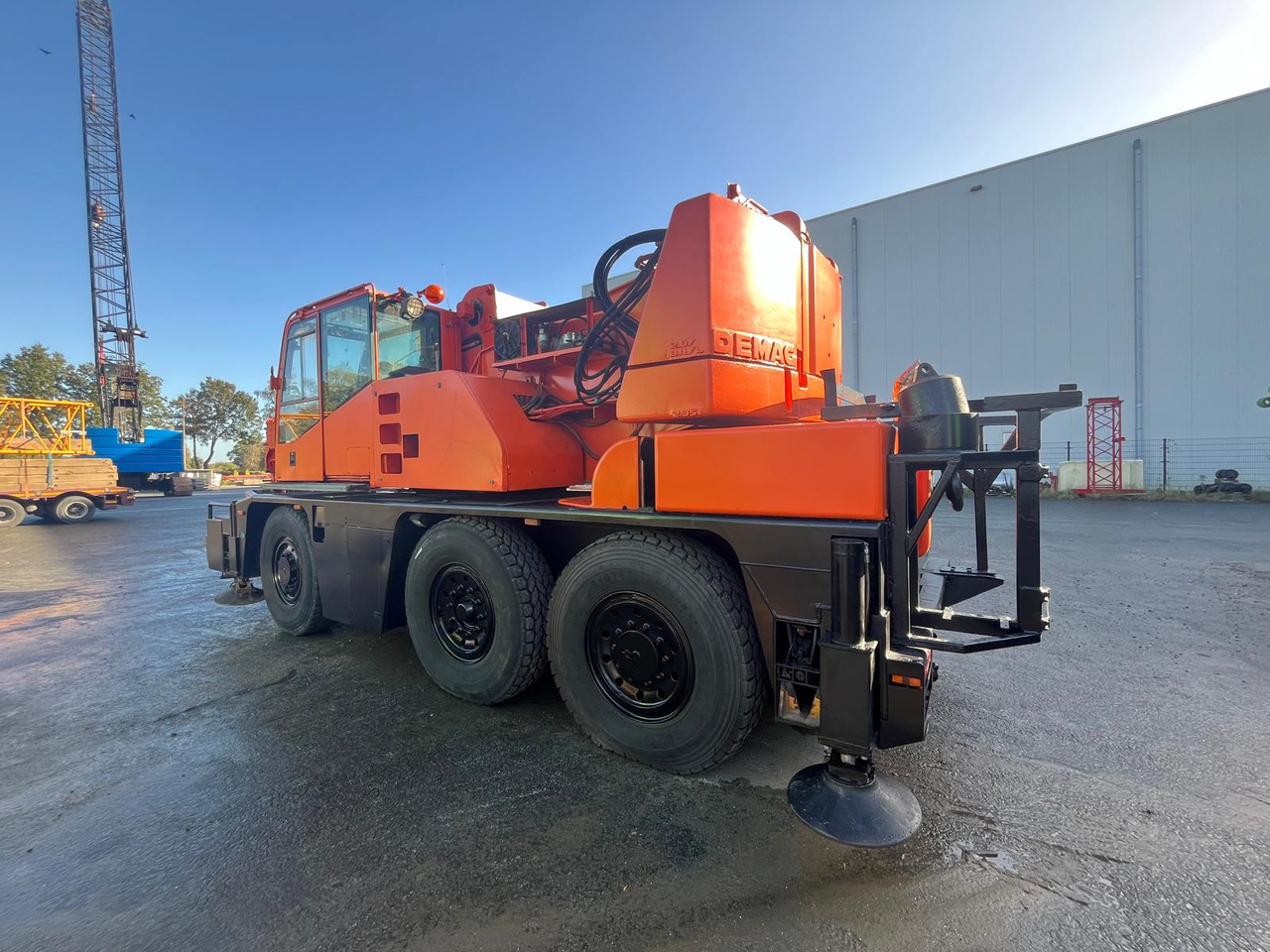DEMAG AC40-1 - Мобильный кран: фото 1 DEMAG AC40-1 - Мобильный кран: фото 1