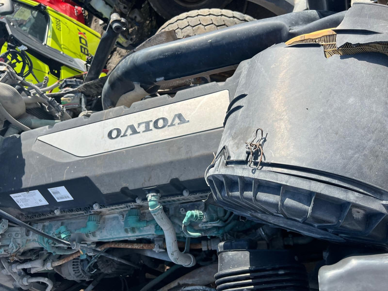 Volvo D13K540 - Двигатель: фото 3 Volvo D13K540 - Двигатель: фото 3