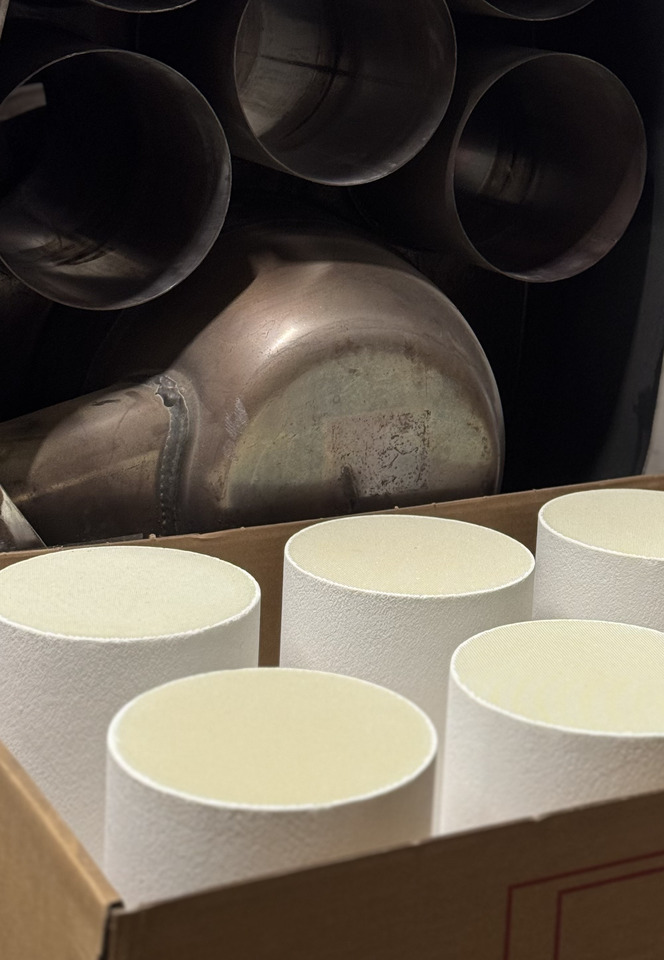 Catalyst DAF XF CF with new SCR DOC Tested, ready to install - Глушитель/ Выхлопная система для Грузовиков: фото 2 Catalyst DAF XF CF with new SCR DOC Tested, ready to install - Глушитель/ Выхлопная система для Грузовиков: фото 2