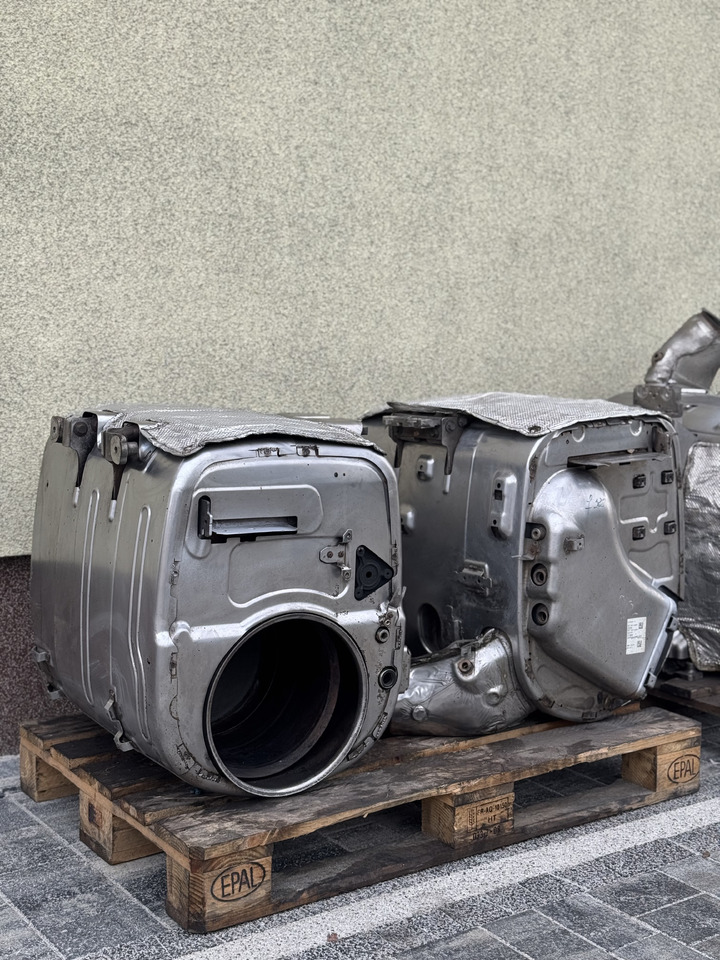 DAF XF 106 XG CF Efficient catalytic converters - Глушитель/ Выхлопная система для Грузовиков: фото 5 DAF XF 106 XG CF Efficient catalytic converters - Глушитель/ Выхлопная система для Грузовиков: фото 5