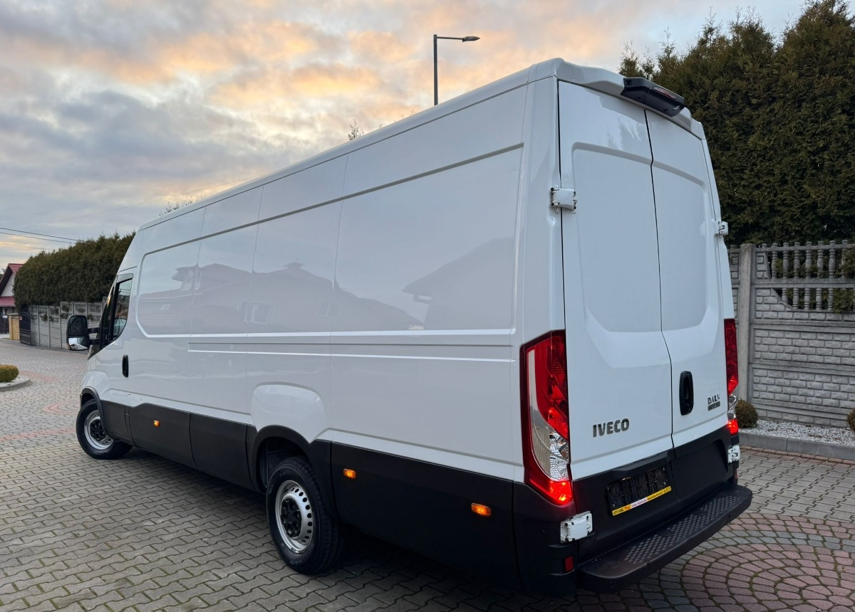 Iveco Maxi 3.0 Himatic 180ps. Iveco 180ps - Цельнометаллический фургон: фото 4 Iveco Maxi 3.0 Himatic 180ps. Iveco 180ps - Цельнометаллический фургон: фото 4