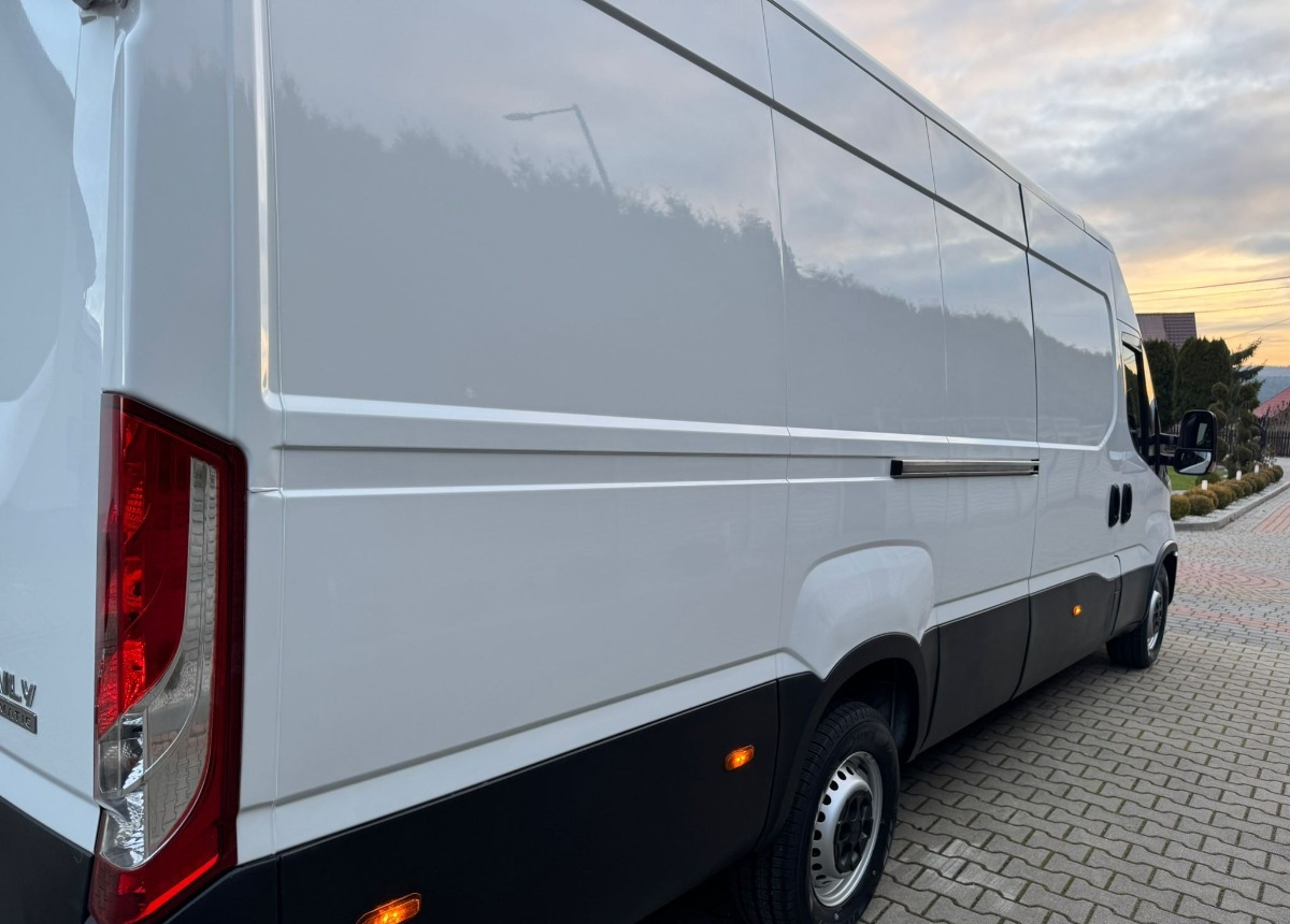 Iveco Maxi 3.0 Himatic 180ps. Iveco 180ps - Цельнометаллический фургон: фото 5 Iveco Maxi 3.0 Himatic 180ps. Iveco 180ps - Цельнометаллический фургон: фото 5