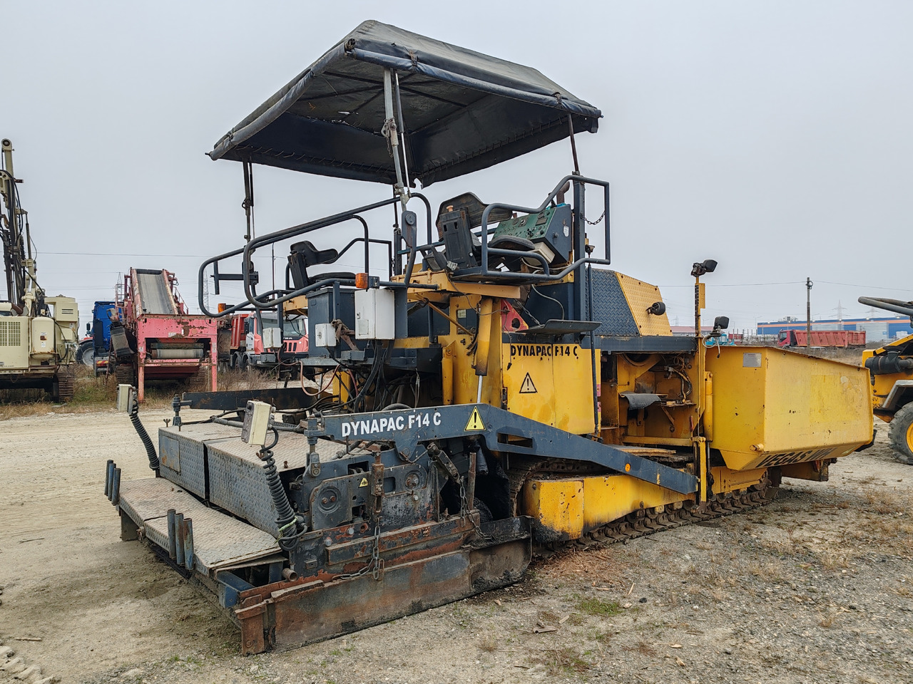 Dynapac F14C - Гудронатор: фото 3 Dynapac F14C - Гудронатор: фото 3