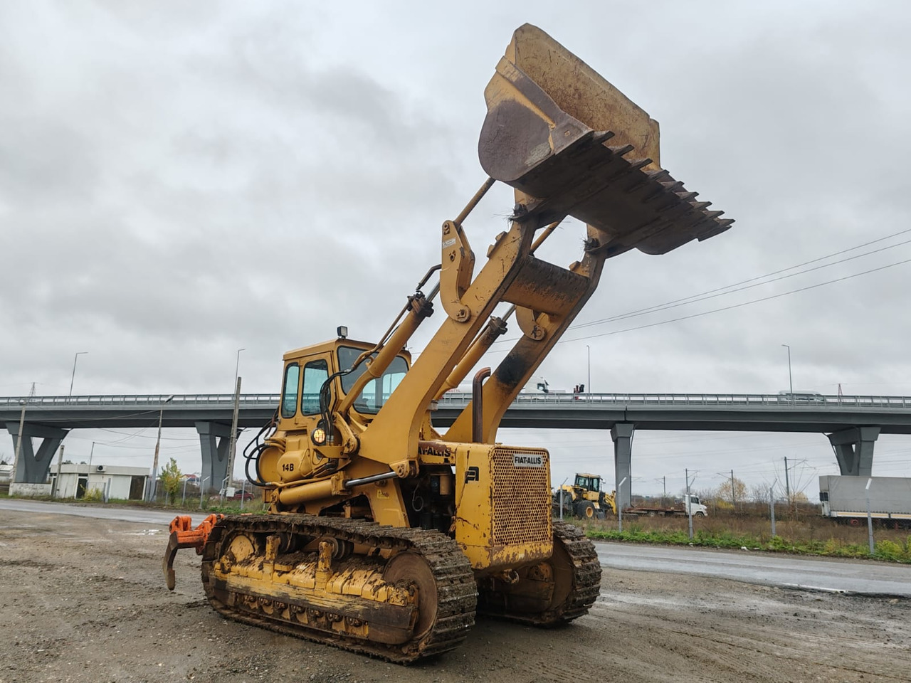 Fiat Allis FL14B - Гусеничный погрузчик: фото 4 Fiat Allis FL14B - Гусеничный погрузчик: фото 4