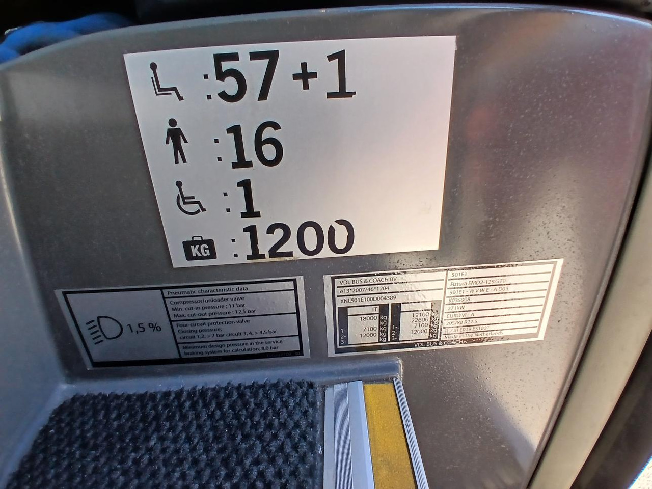 Туристический автобус VDL 501E1: фото 7 Туристический автобус VDL 501E1: фото 7