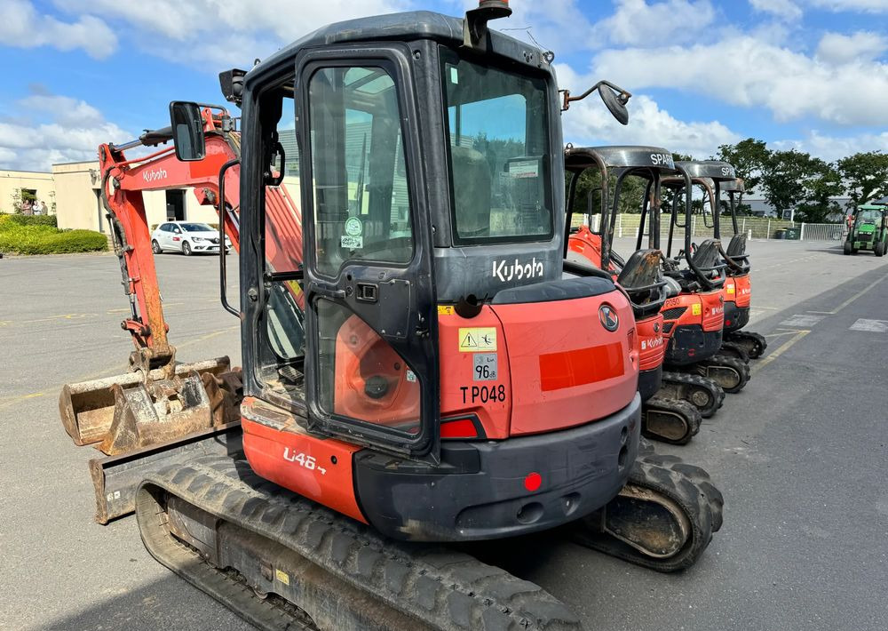 Kubota U48-4 - Гусеничный экскаватор: фото 3 Kubota U48-4 - Гусеничный экскаватор: фото 3